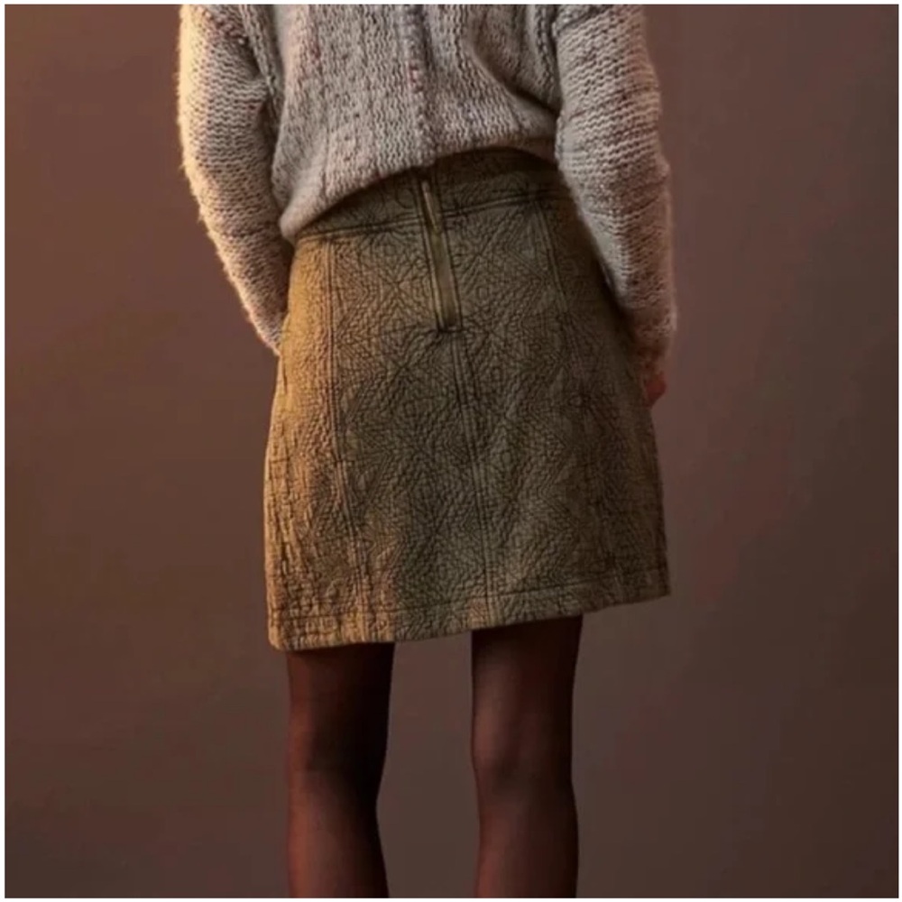 M21 NWT Anthropologie Pilcro Moss Embossed Mini Skirt - Picture 3 of 8